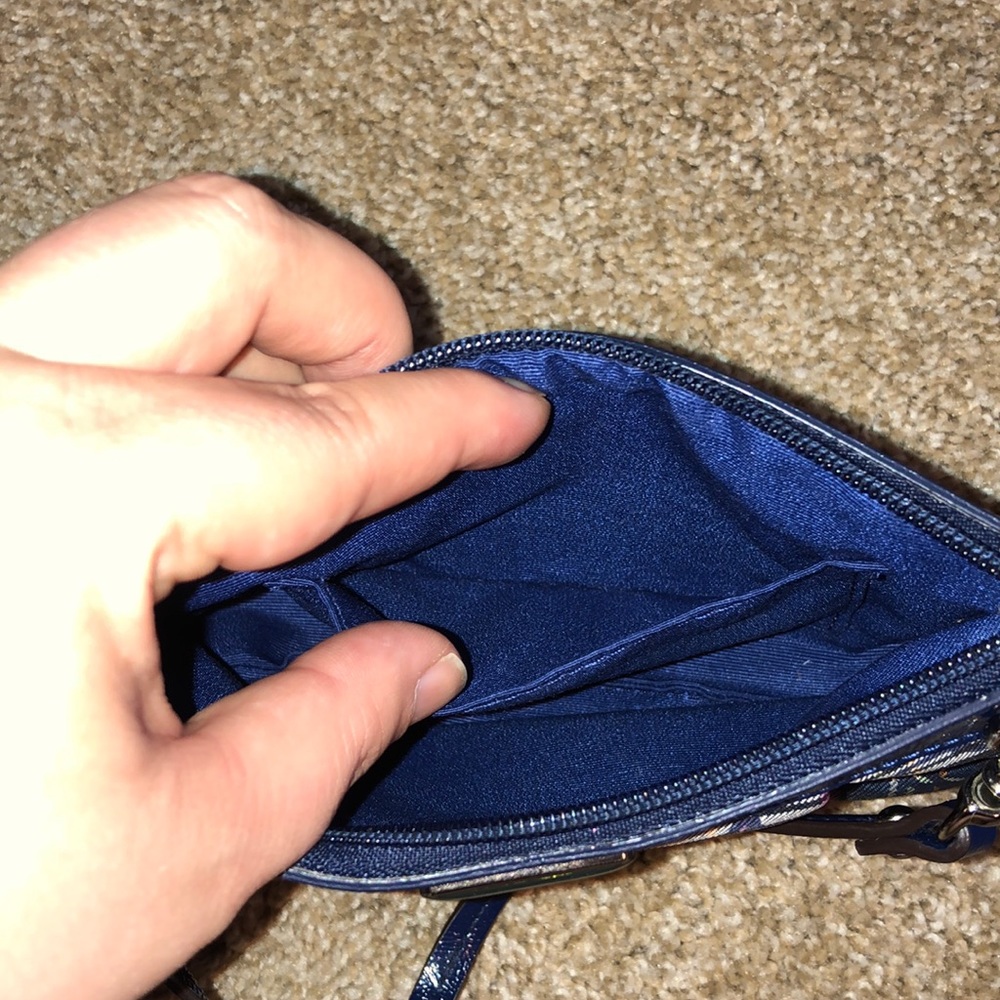 Coach clutch- Authentic! - Picture 5 of 5